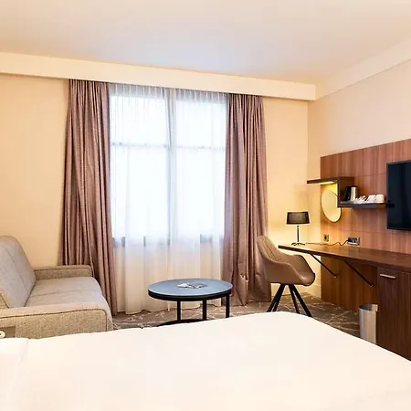 Radisson Blu Paris. Marne-la-vallee Hotel *
