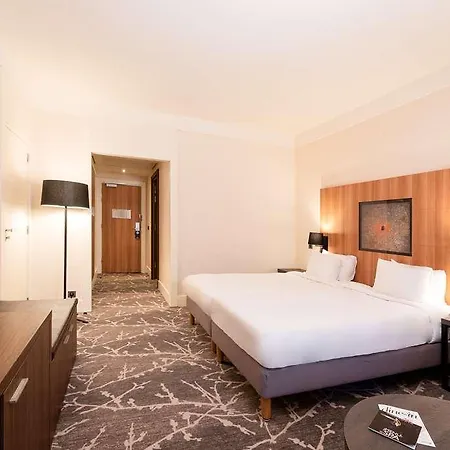 Hotel Radisson Blu Paris. Marne-la-vallee Magny-le-Hongre