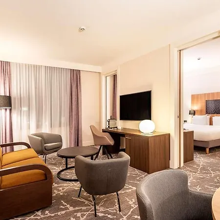 Hotel Radisson Blu Paris. Marne-la-vallee