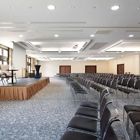 Hotel Radisson Blu Paris. Marne-la-vallee Magny-le-Hongre